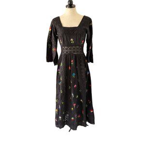 Vintage Womens Mexican Maxi Wedding Dress Size Small Black Embroidered Pintuck
